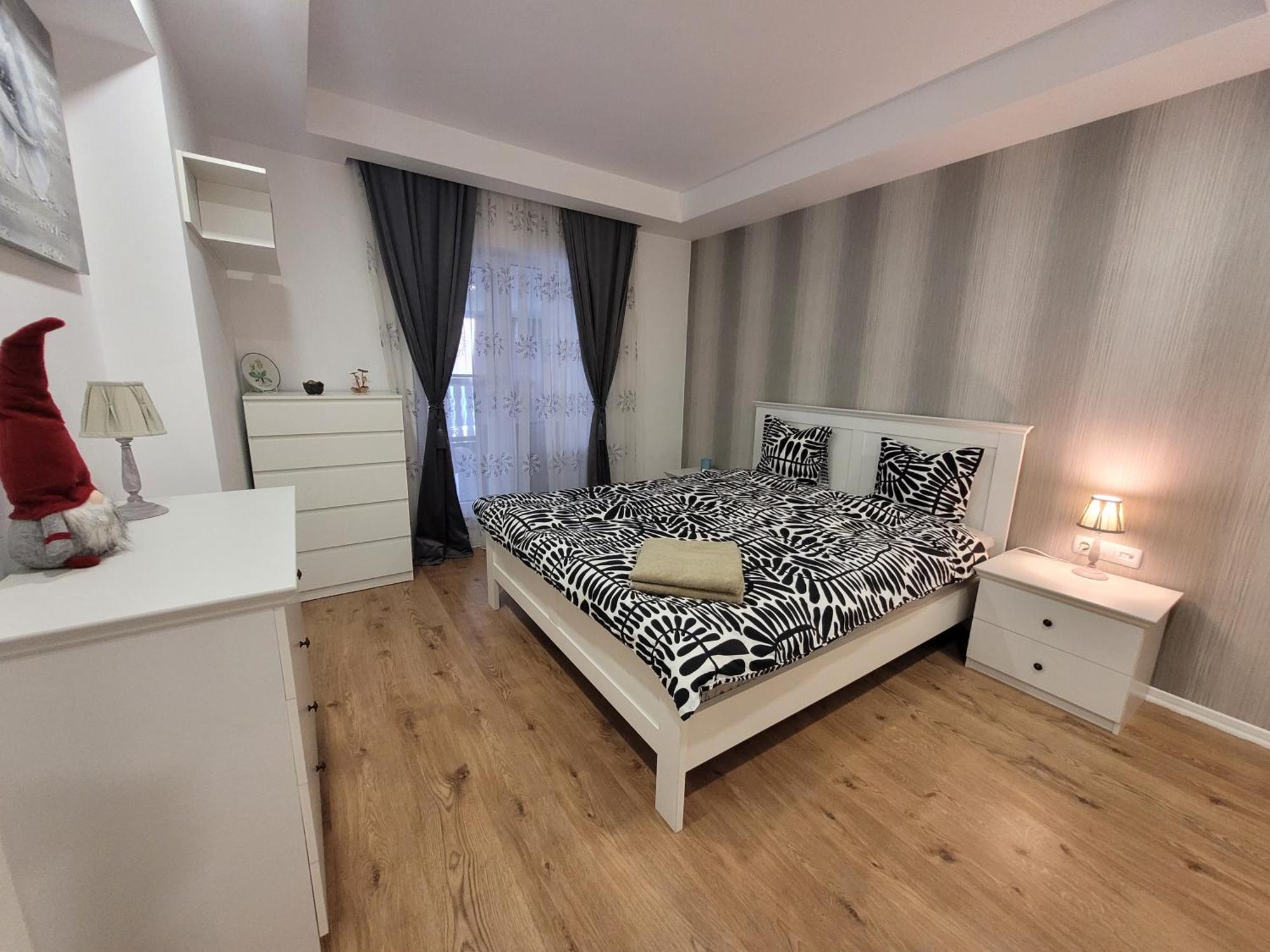 La Dolce Vita Apartment Stefanestii de Jos Exterior foto